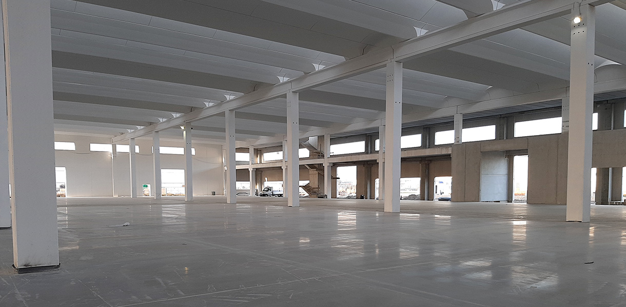 isolservice-realizzazioni-gallery-large-lincar-reggiolo-3 Vista completa dell’intervento di isolamento termico realizzato da Isolservice presso Lincar Reggiolo per ottimizzare l’efficienza energetica dell’edificio